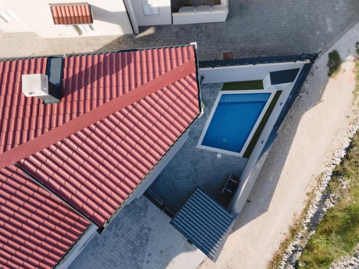 Apartmani Jedro 실로 외부 사진