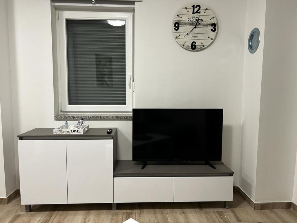 Apartmani Jedro 실로 외부 사진