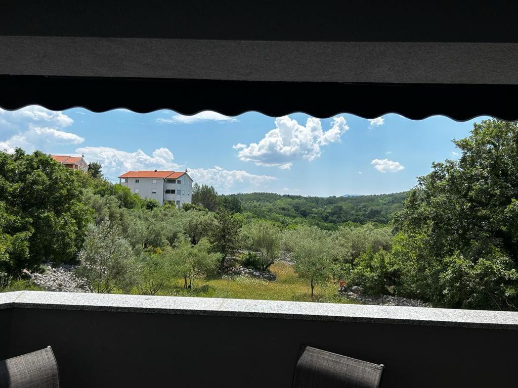 Apartmani Jedro 실로 외부 사진